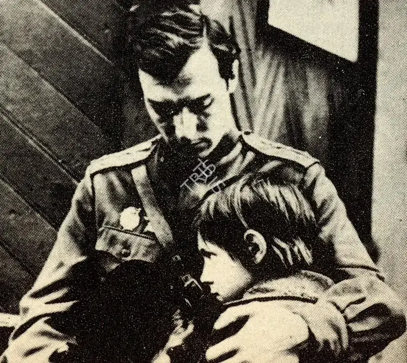 Rerberg, Georgi (Cinematographer), Father comes home on leave. Mirror | Photographic Still, Journal of Arts & Ideas, January-June 1987 | CinemaEducation | 00710295