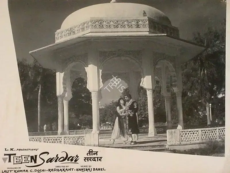 Doshi, C. (Producer), Teen Sardar, 1965 | Lobby Card | CinemaEducation | 00828591