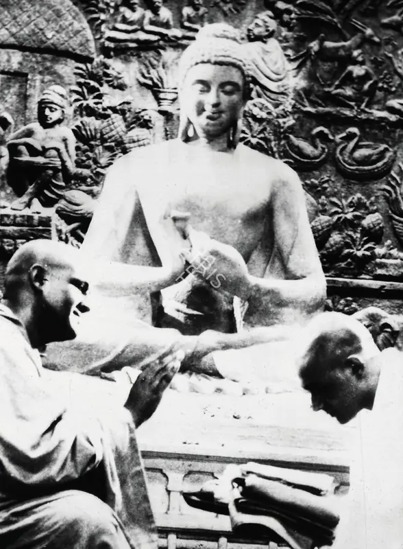 Dasgupta, Moloy (Cinematographer), The Sandstorm, 1988 | Photographic Still | CinemaEducation | 00857109