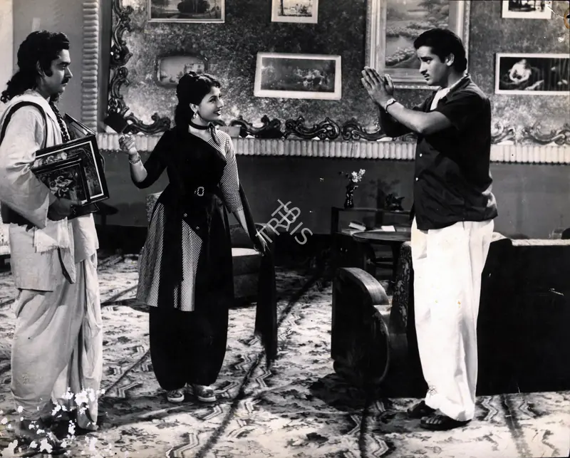 Malhotra, Prakash (Cinematographer), Mem Sahib, 1956 | Photographic Still | CinemaEducation | 00886299