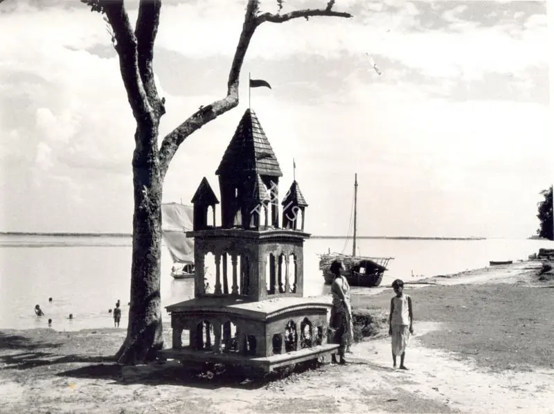 Roy, Soumendu (Cinematographer), Teen Kanya, 1961 | Photographic Still | CinemaEducation | 00891500