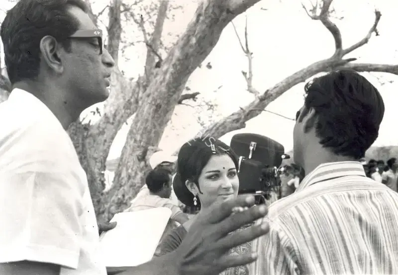 Ghosh, Nemai (Still Photographer), Aranyer Din Ratri, 1970 | Working Still | CinemaEducation | 00891538
