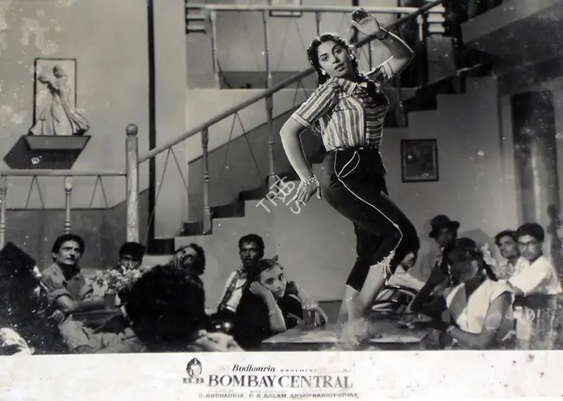 Budhauria, R. (Producer), Bombay Central, 1960 | Lobby Card | CinemaEducation | 00810272