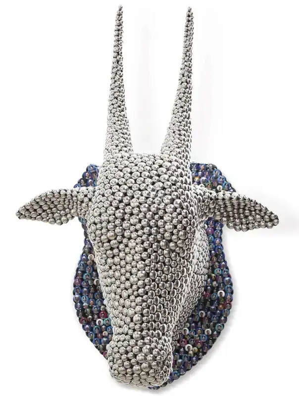Shende, Valay (Artist). Bull Head. Stainless steel discs and mixed media; Edition 2/3, n.d. | Sculpture | FineArts | 00603773