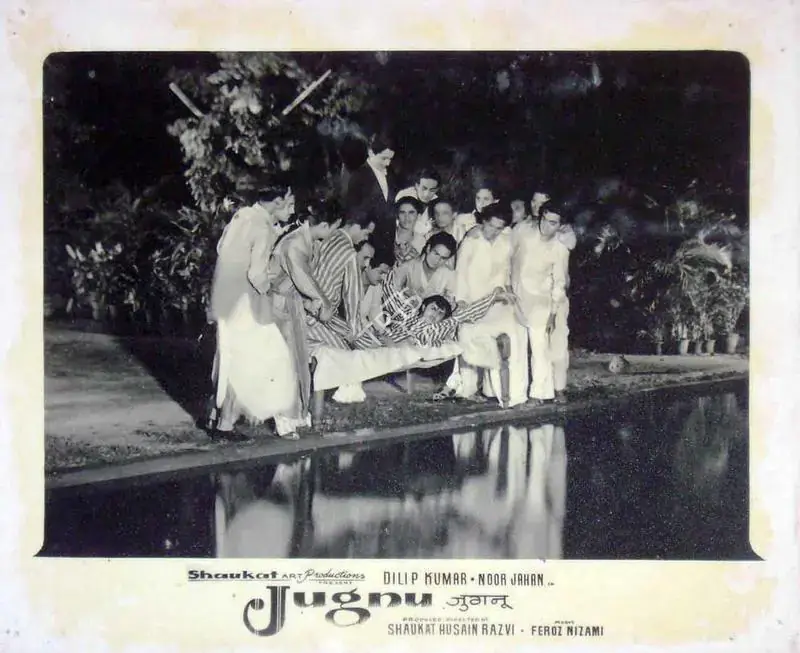 Issac, P. (Cinematographer), Jugnu, 1947 | Lobby Card | CinemaEducation | 00818477