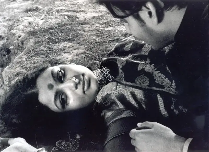 Mitra, Subrata (Cinematographer), Devi, 1960 | Photographic Still | CinemaEducation | 00891120