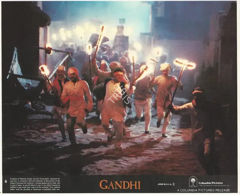 Taylor, Ronnie (Cinematographer), Gandhi, 1982 | Lobby Card | CinemaEducation | 00789458