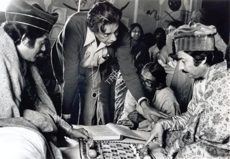 Ghosh, Nemai (Still Photographer), Shatranj Ke Khilari, 1977 | Working Still | CinemaEducation | 00891513