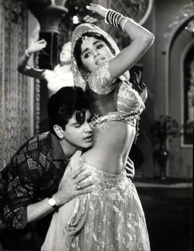 Sharma, Devi (Producer), Gunahon Ka Devta, 1967 | Photographic Still | CinemaEducation | 00885425