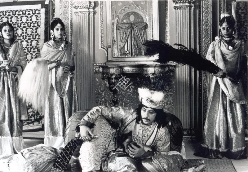 Roy, Soumendu (Cinematographer), Shatranj Ke Khilari, 1977 | Photographic Still | CinemaEducation | 00890947