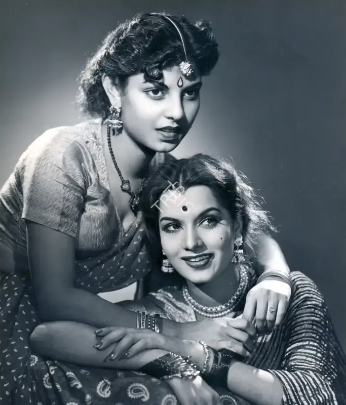 Kumar, Ashok (Producer), Maa, 1952 | Photographic Still | CinemaEducation | 00886064