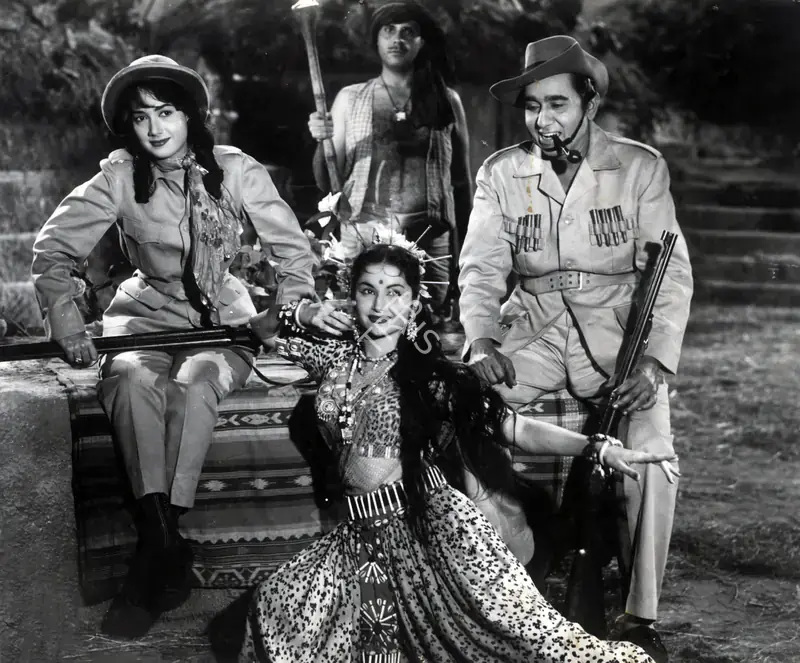 Malhotra, J.C. (Producer), Tower House, 1962 | Photographic Still | CinemaEducation | 00888062