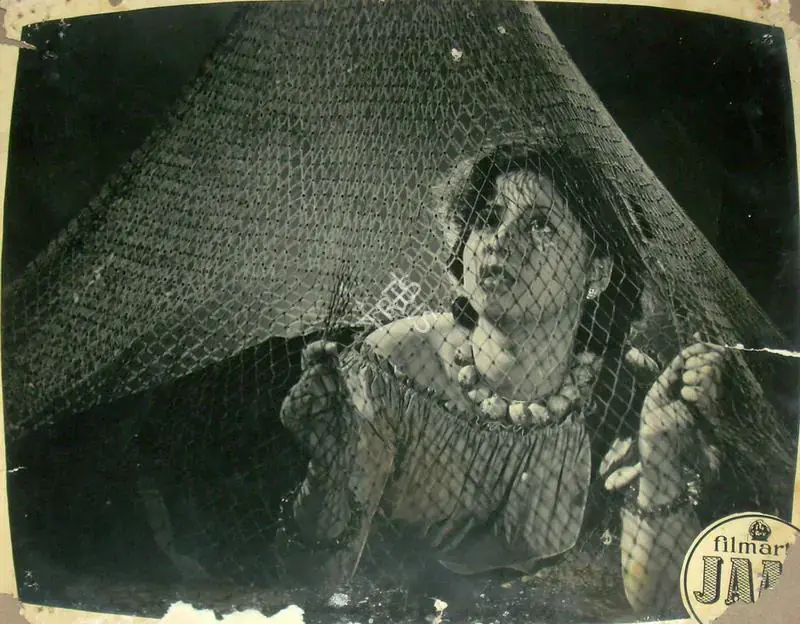 Murthy, V.K. (Cinematographer), Jaal, 1952 | Lobby Card | CinemaEducation | 00817843