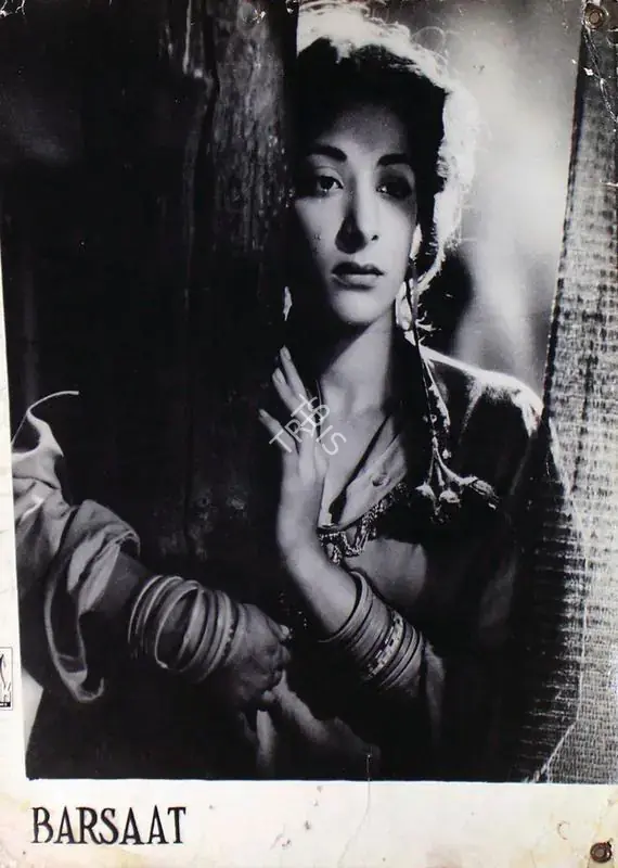 Mistry, Jal (Cinematographer), Barsaat, 1949 | Lobby Card | CinemaEducation | 00815527