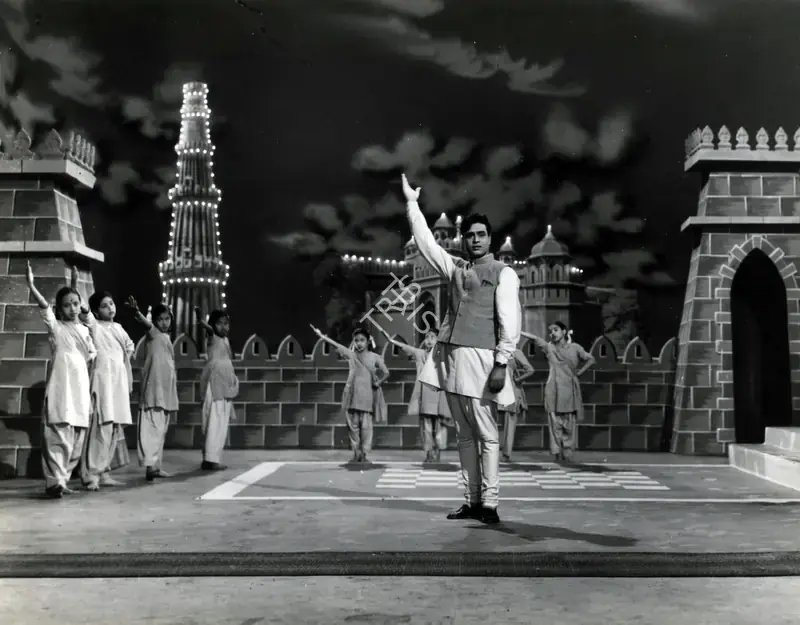 Ralhan, O.P. (Director), Gehra Daag, 1963 | Photographic Still | CinemaEducation | 00885269