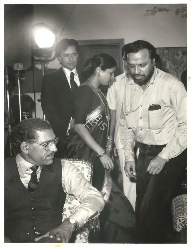 Govind (Cinematographer), Kalyug, 1980. Shyam Benegal, Shashi Kapoor And Amrish Puri On The Sets | Working Still | CinemaEducation | 00890873