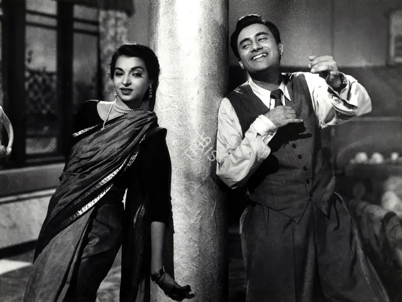 Ratra, V. (Cinematographer), Funtoosh, 1956 | Photographic Still | CinemaEducation | 00885229