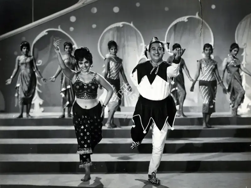 Haksar, Som (Director), Ladka Ladki, 1966 | Photographic Still | CinemaEducation | 00885936