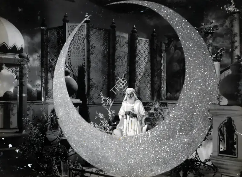 Vakil, Nanubhai B. (Producer), Idd Ka Chand, 1964 | Photographic Still | CinemaEducation | 00885559