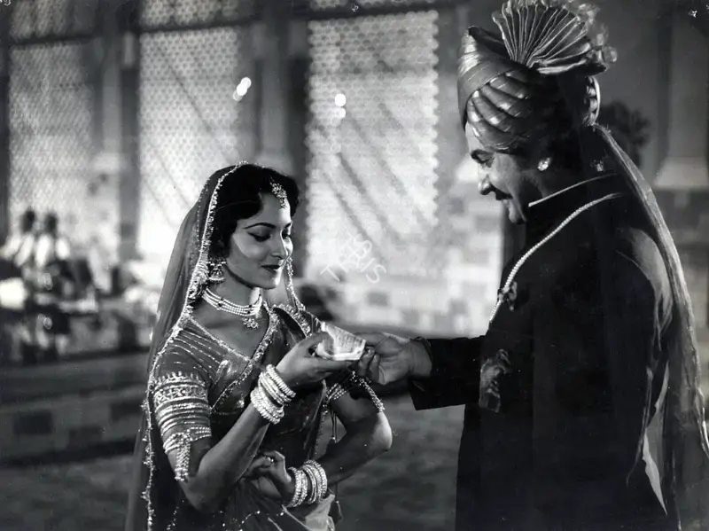 Bhattacharjee, Apurba (Cinematographer), Mujhe Jeene Do, 1963 | Photographic Still | CinemaEducation | 00886502