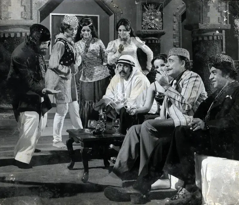 Mistry, Fali (Cinematographer), Jaaneman, 1976 | Photographic Still | CinemaEducation | 00885598