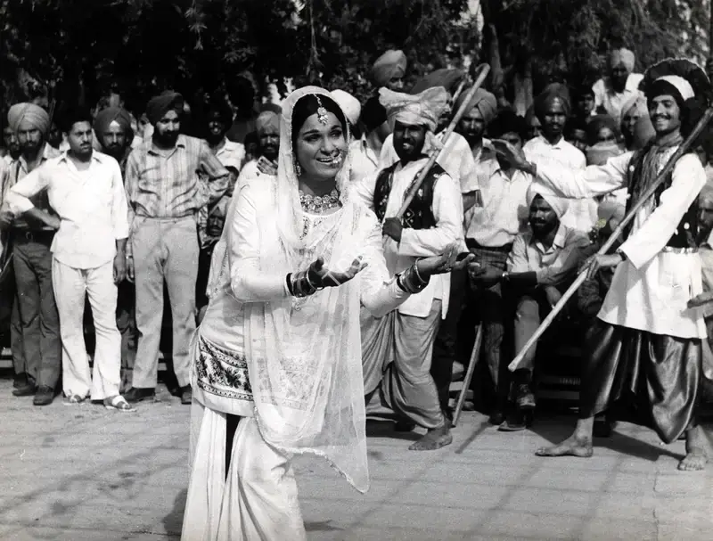 Mistry, Jal (Cinematographer), Heer Raanjha, 1970 | Photographic Still | CinemaEducation | 00885507