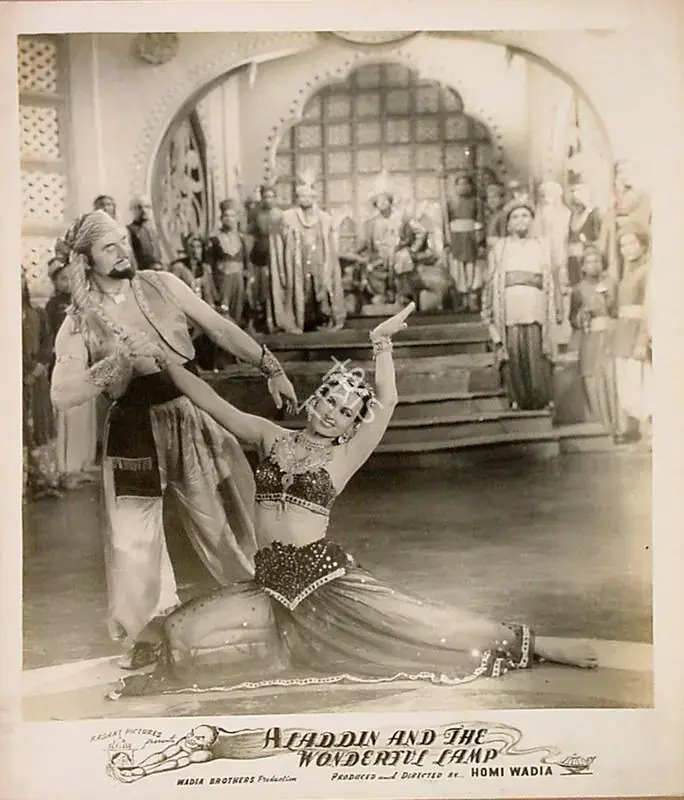 Wadadeker, Anant (Cinematographer), Aladdin Aur Jaadui Chiraag, 1952 | Lobby Card | CinemaEducation | 00829569