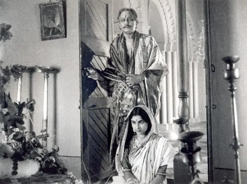 Mitra, Subrata (Cinematographer), Devi, 1960 | Photographic Still | CinemaEducation | 00891096