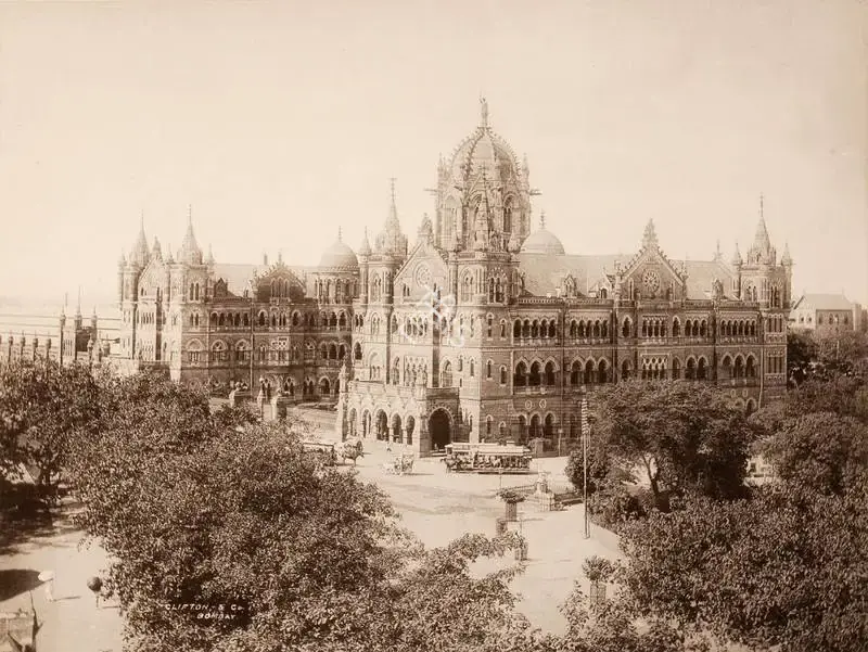 Studio Clifton & Co. (Photographic Studio). Great Indian Peninsular Rly Station & Sub Post Office - From the album "L.G. to L.R.' by Clifton and Co.. Calotype print pasted on mount, 1900 | Antiquarian Photograph | Photography | 00115227