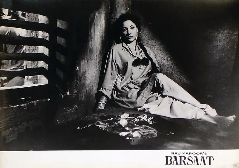 Mistry, Jal (Cinematographer), Barsaat, 1949 | Lobby Card | CinemaEducation | 00815524