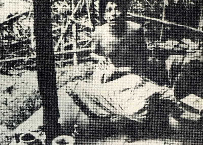Mitra, Subrata (Cinematographer), Pather Panchali, 1955. The Priestly Family Bereaved : Pather Panchali | Photographic Still, Journal of Arts & Ideas, January 1993 | CinemaEducation | 00710334