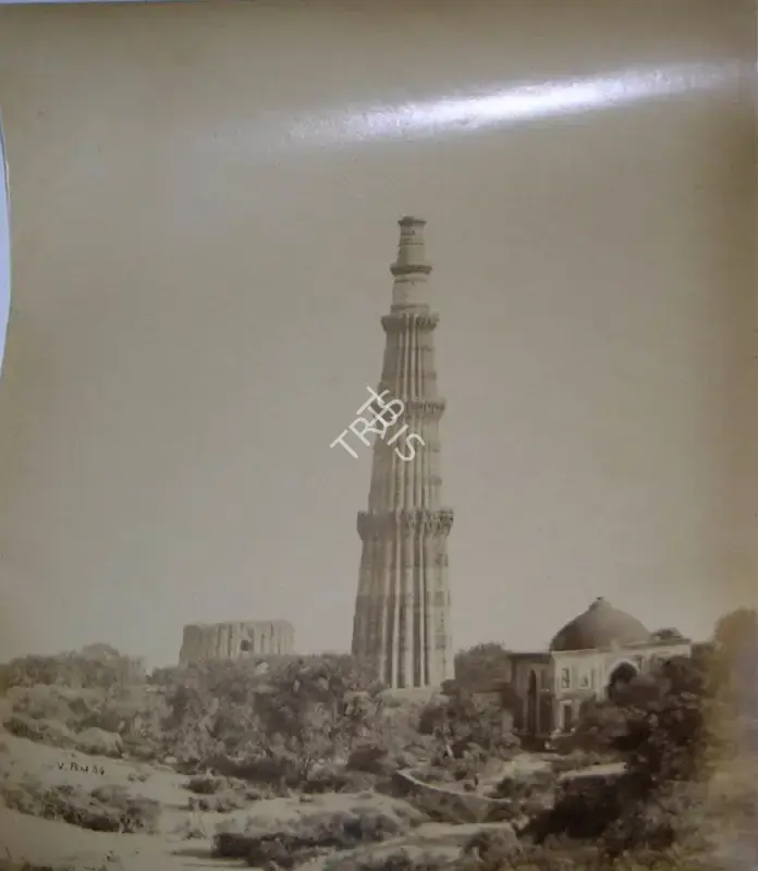 Studio V. & E. Pont (Photographic Studio). Qutub Minar - Delhi. Albumen print, n.d. | Antiquarian Photograph | Photography | 00115797