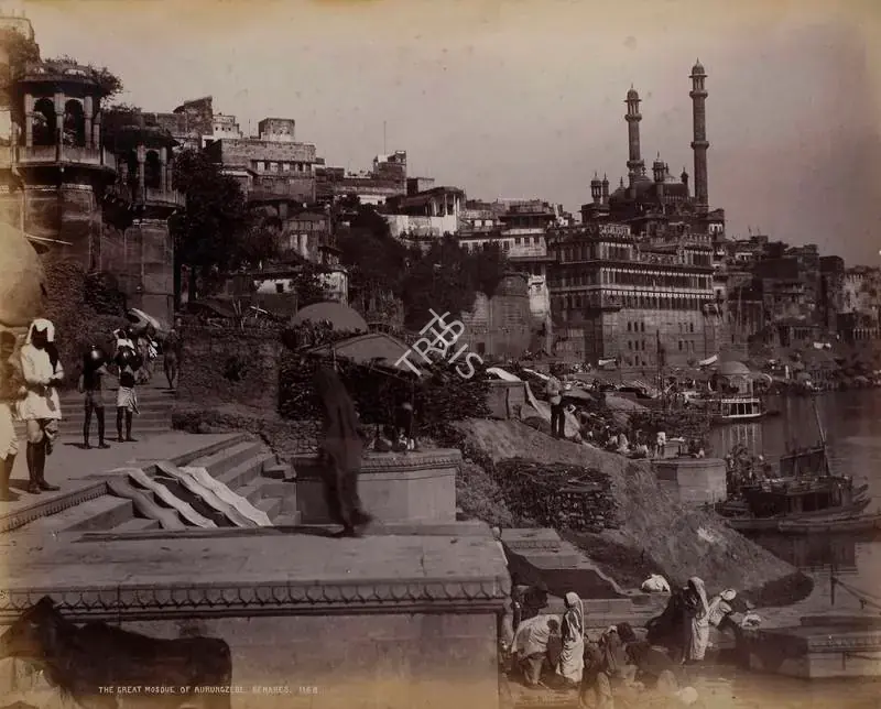 Bourne, Samuel (Photographer). Great Mosque of Aourungzebe, Benares - From the album 'India China and Australia'. Albumen print pasted on mount, c.1865-1866 | Antiquarian Photograph | Photography | 00115429