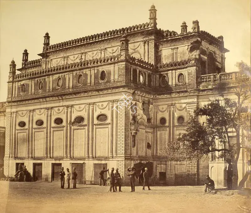 Beato, Felice (Photographer). The Begum Kothi, Lucknow - India after Mutiny. Albumen print hinged on thin paper, March-April 1858 | Antiquarian Photograph | Photography | 00116290