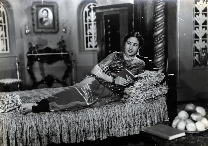 Bose, Sailen (Cinematographer), Azaad, 1955 | Photographic Still | CinemaEducation | 00884030