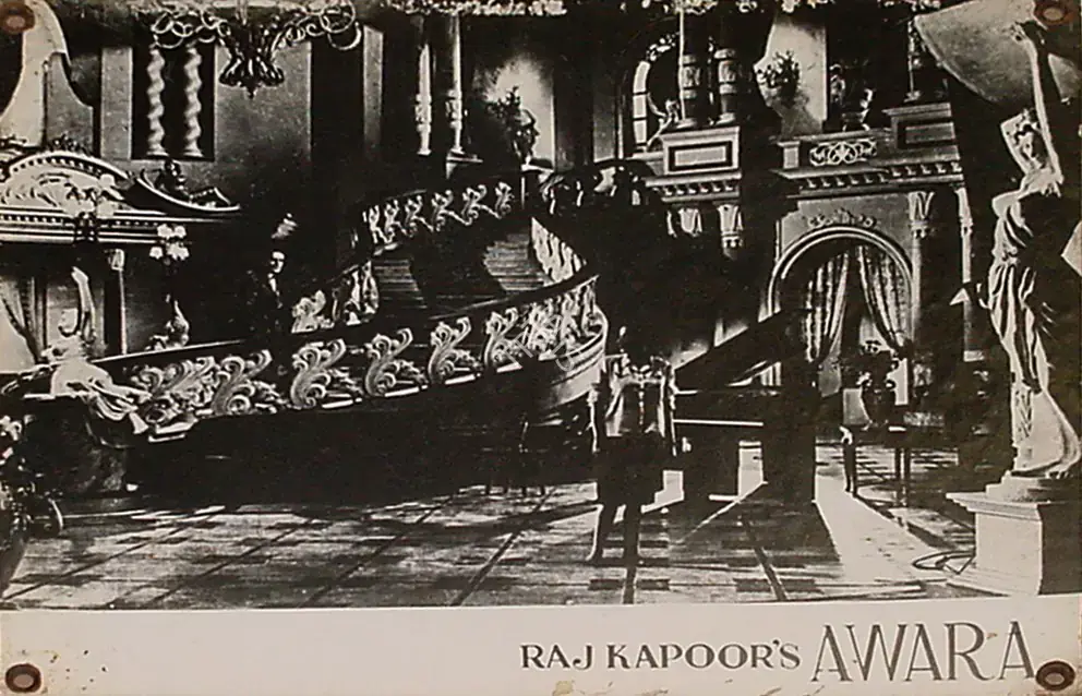 Karmakar, Radhu (Cinematographer), Awara, 1951 | Lobby Card | CinemaEducation | 00809737
