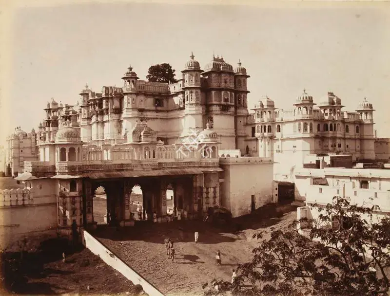 Dayal, Lala Deen (Photographer). Palace and triple gate Odeypur - From the album 'Views in Meywar' By Lala Deen Dayal Indore. Albumen print pasted on mount, c.1890 | Antiquarian Photograph | Photography | 00115145