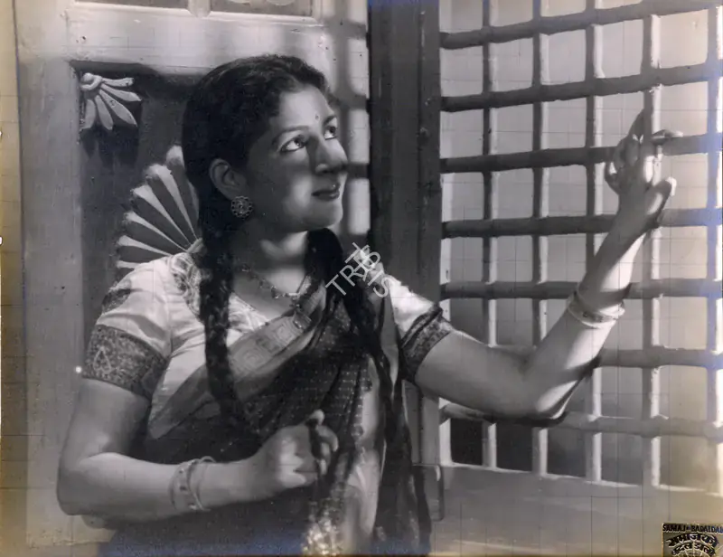 Bhatt, Vijay (Director), Samaj Ko Badal Dalo, 1947 | Photographic Still | CinemaEducation | 00887957