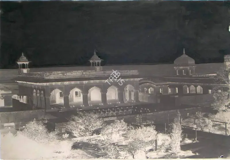 Murray, Dr. John (Photographer). Interior view of Agra Fort. Wax paper Negative, 1858 | Antiquarian Photograph | Photography | 00115965