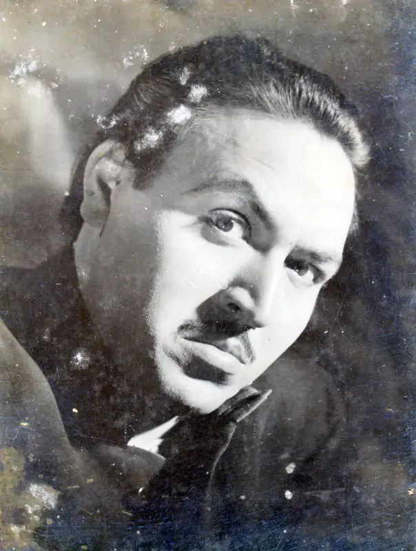 Thakur, Ramchandra (Director), Garibi, 1949 | Photographic Still | CinemaEducation | 00885248