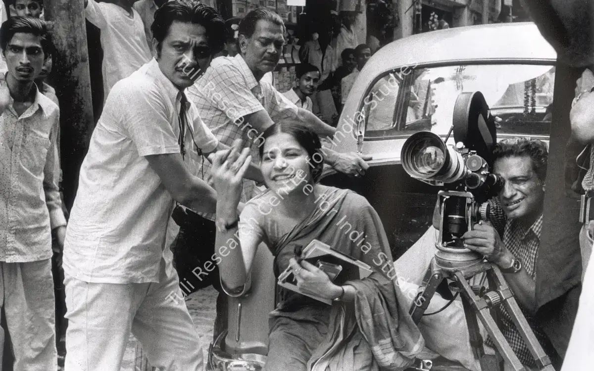 Jana Aranya (1976): featured artwork