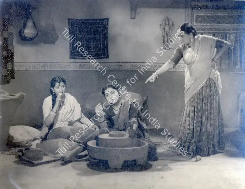 Charno Ki Dasi (1959): featured artwork