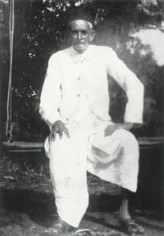 Unknown (Photographer). Parmanand Kalidas Khakhar, 1937 | Contemporary Photograph