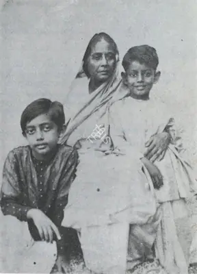 Unknown (Photographer). Young Satyajit with his cousin and his grandmother Bidhumukhi Devi | Contemporary Photograph