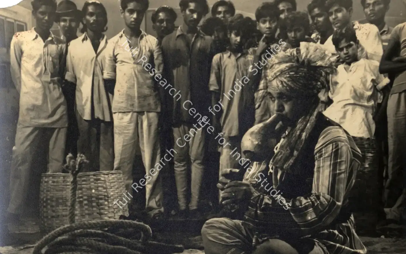 Munna (1954): featured artwork