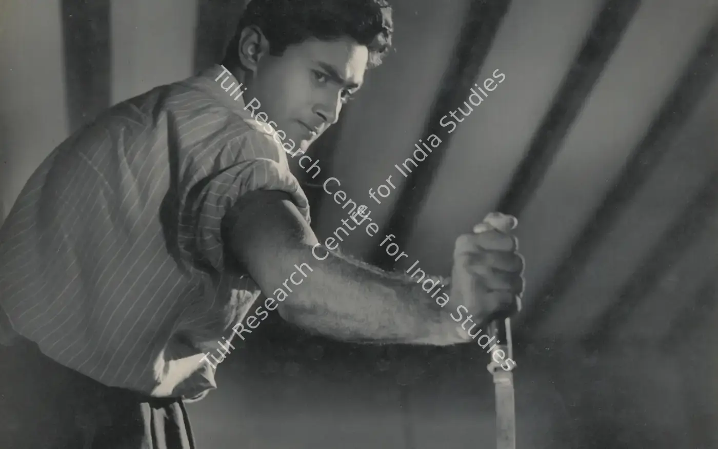 Aandhiyan (1952): featured artwork