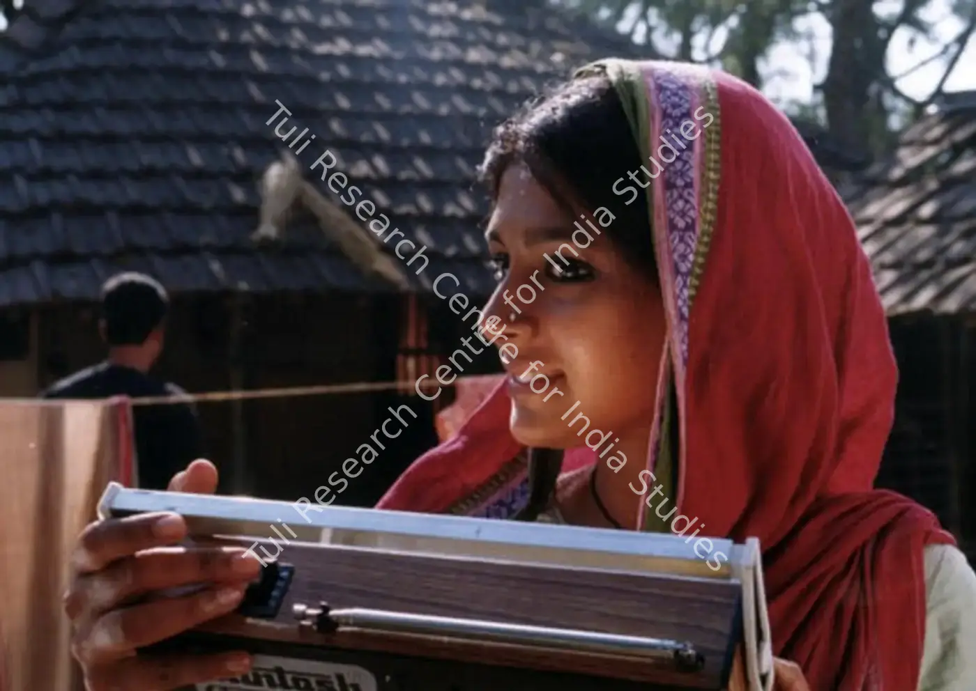 Aamaar Bhuvan (2002): featured artwork