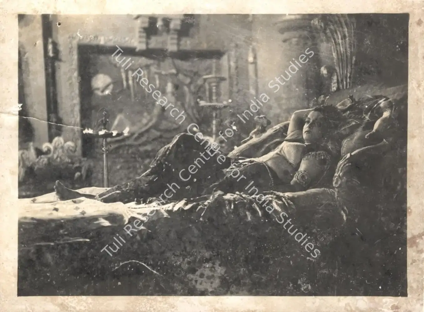 Jalpari (1952): featured artwork