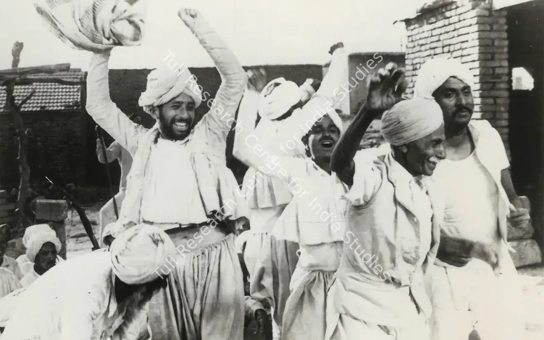 Manthan (1976)