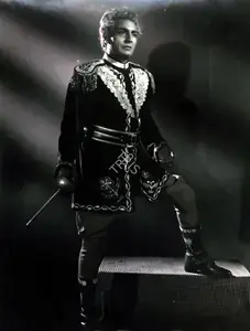 Jhaveri, Jaswant (Director), Riyasat, 1955 | Photographic Still